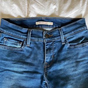 Levi’s 710 Super Skinny Jeans Size 25